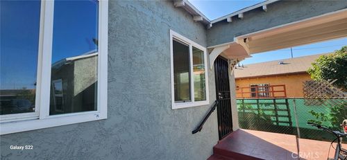 1726 W 55th St, Los Angeles, CA, 90062-2725 | Card Image