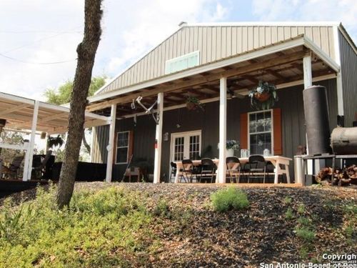 2-151 Jones Beach Dr, Lakehills, TX, 78063-6422 | Card Image