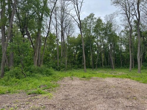 1 Elizabeth Ln, Silver Lake, WI, 53170 | Card Image