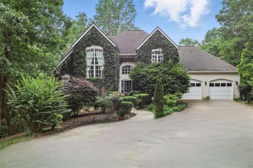 119 Chattahoochee Winds Dr, Demorest, GA, 30535-3204 | Card Image