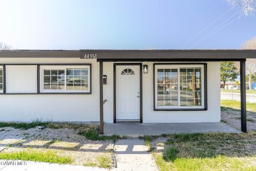 44961 5th St E, Lancaster, CA, 93535-2640 | Card Image