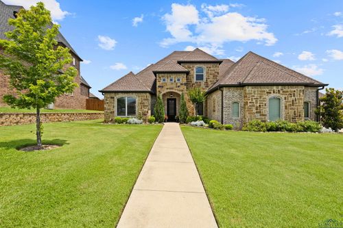 1600 Olympic Dr, Longview, TX, 75605-2747 | Card Image