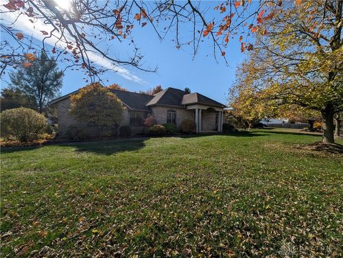 705 E Lexington Rd, Eaton, OH, 45320-1310 | Card Image