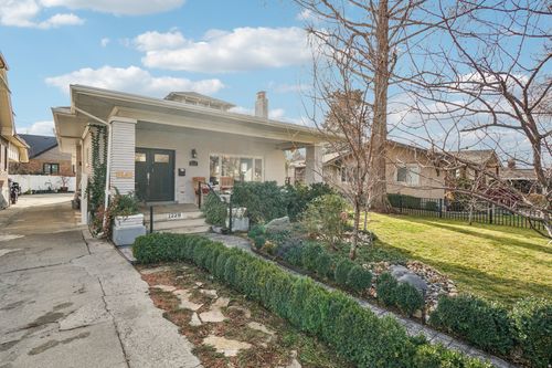 1228 E 700 S, Salt Lake City, UT, 84102-3215 | Card Image