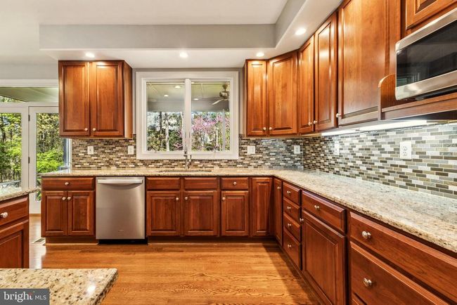 8092 Crooked Oaks Ct, House other with 3 bedrooms, 3 bathrooms and null parking in GAINESVILLE VA | Image 25