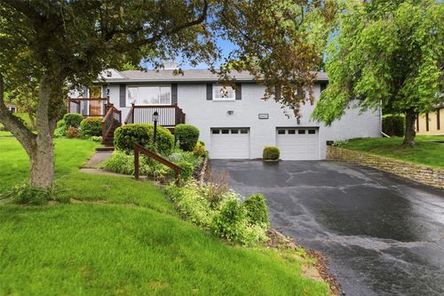 2621 Milford Dr, Bethel Park, PA, 15102-1764 | Card Image