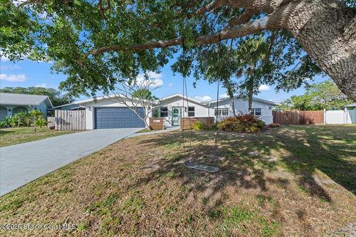 216 Cynthia Ln, Indian Harbour Beach, FL, 32937-4208 | Card Image
