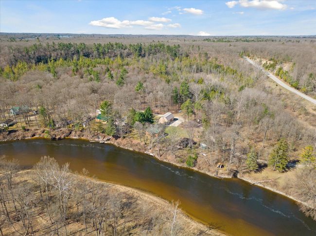 7952 Main St, House other with 3 bedrooms, 2 bathrooms and null parking in Newaygo MI | Image 58