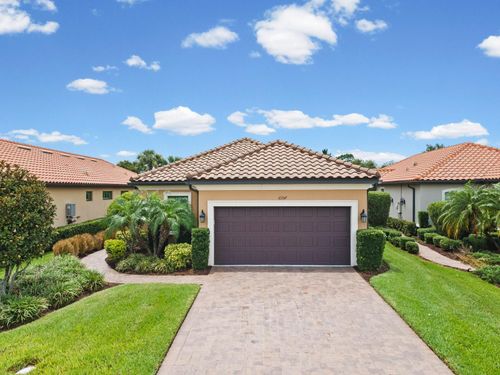 11357 Callisia Dr, Odessa, FL, 33556-4245 | Card Image