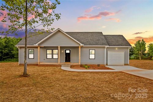 994 Tabor Rd, Olin, NC, 28660-9471 | Card Image