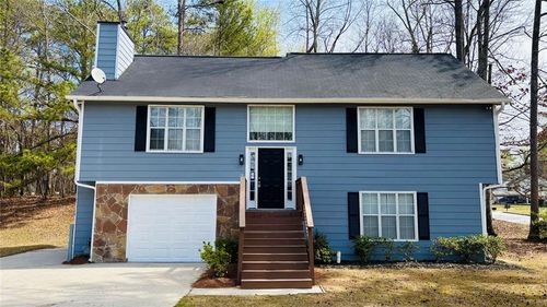 1015 Sly Fox Ct, Stone Mountain, GA, 30088-2948 | Card Image