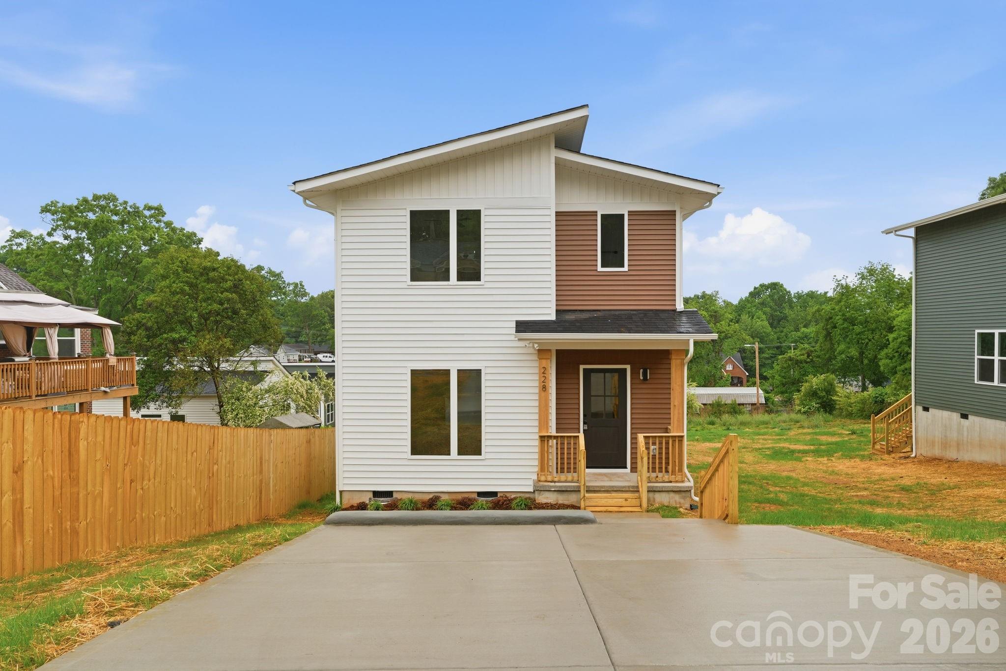 Residential in Albemarle