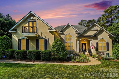 577 Normandy Rd, Mooresville, NC, 28117-8434 | Card Image