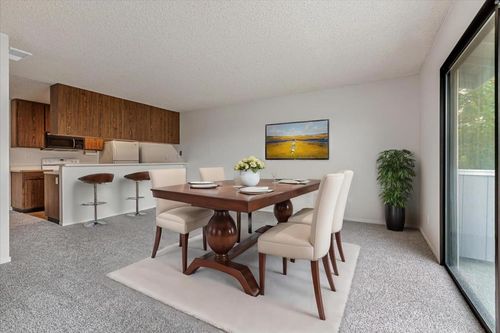 28 Hector Ln, Novato, CA, 94949-6381 | Card Image