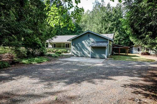 660 Peter Hagen Rd W, Seabeck, WA, 98380-9234 | Card Image