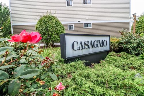 8-8 Olcott Way, Ridgefield, CT, 06877-3923 | Card Image