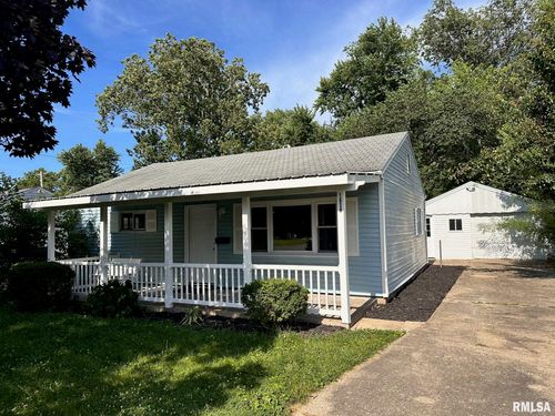 1630 S Diamond St, South Jacksonville, IL, 62650-3128 | Card Image