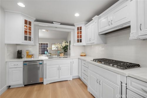31 Columbus, Irvine, CA, 92620-3326 | Card Image