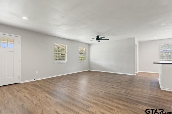 18112 County Road 2142, House other with 3 bedrooms, 3 bathrooms and null parking in Troup TX | Image 8
