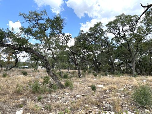 140 Fly Line Trl, New Braunfels, TX, 78132-0156 | Card Image
