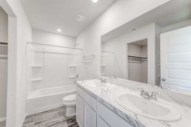 110 Pine Burr St, House other with 5 bedrooms, 3 bathrooms and 2 parking in Lufkin TX | Image 16