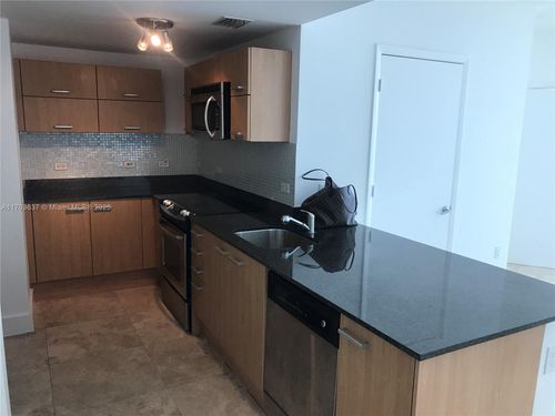 apt-1704-350 S Miami Ave, Miami, FL, 33130-1920 | Card Image