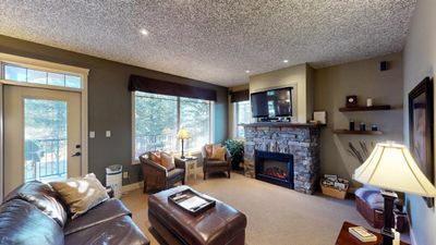 324 - 300 Bighorn Blvd, Condo with 3 bedrooms, 3 bathrooms and null parking in Radium Hot Springs BC | Image 2