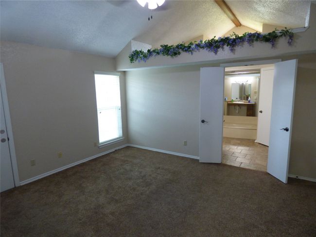 1920 Arbor Creek Dr, House other with 3 bedrooms, 2 bathrooms and null parking in Carrollton TX | Image 17