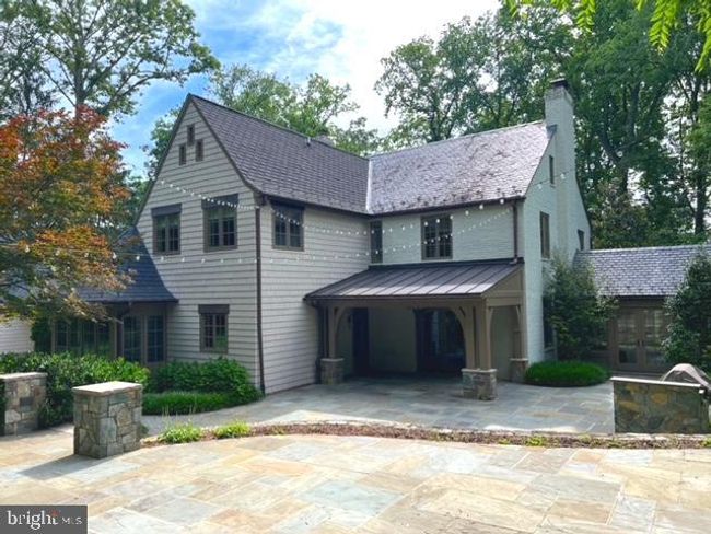 8820 Burning Tree Rd, House other with 6 bedrooms, 7 bathrooms and null parking in BETHESDA MD | Image 8