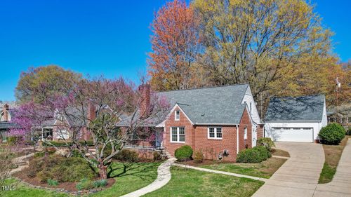 612 Parkway Blvd, Reidsville, NC, 27320-6104 | Card Image