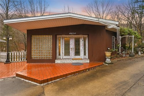 3340 Lincoln Hwy, Latrobe, PA, 15650 | Card Image