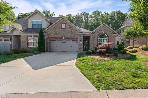 2958 York Place Dr, Walkertown, NC, 27051-9394 | Card Image