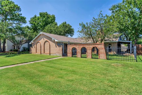1382 Blue Teal Ct, Southlake, TX, 76092-2950 | Card Image