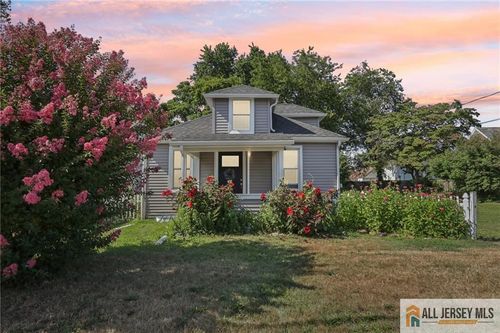 112 Magowan Ave, Hamilton, NJ, 08619-3414 | Card Image