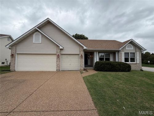 701 Garden Bounty Drive, St Peters, MO, 63376 | Card Image