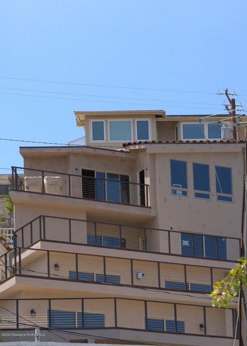 3-346 Metropole Ave, Avalon, CA, 90704 | Card Image