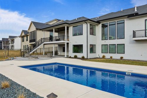 3962 Nw 181st St, Clive, IA, 50325-4002 | Card Image