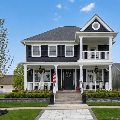 744 Constitution St, Canton, MI, 48188-3438 | Card Image