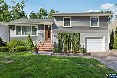 135 Locust Drive, Maywood, NJ, 07607 | Card Image