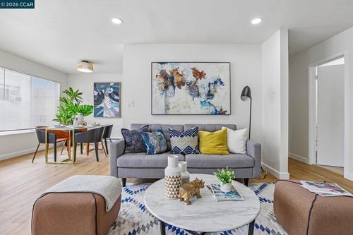 308-424 Staten Ave, Oakland, CA, 94610-4903 | Card Image