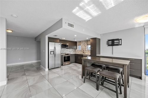 502-16590 Ne 26th Ave, North Miami Beach, FL, 33160-4050 | Card Image
