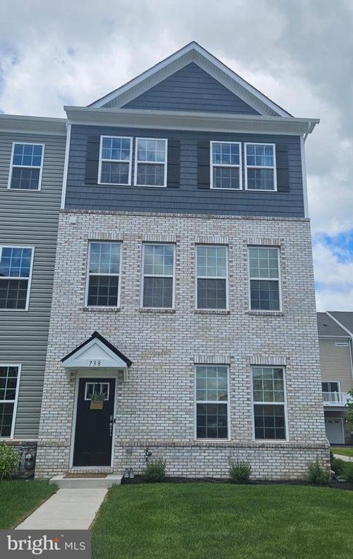 250 Smithworks Blvd, PHOENIXVILLE, PA, 19460-1354 | Card Image