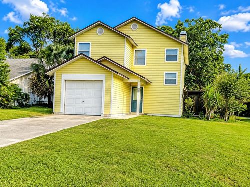 191 W 7th St, CHULUOTA, FL, 32766-9071 | Card Image