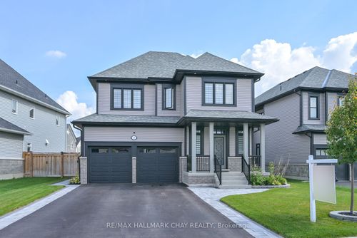 {{alt}} | Card Image