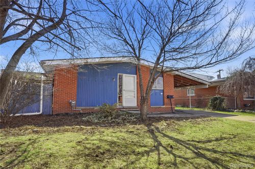 31001 Parkwood St, Westland, MI, 48186-9523 | Card Image