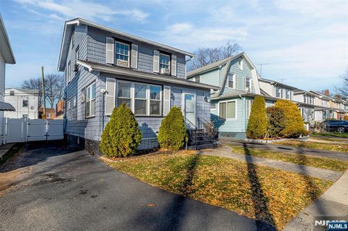 111 Ellington Street, East Orange, NJ, 07017 | Card Image