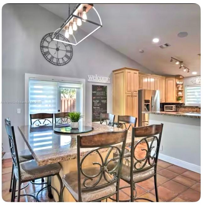 853 Southwind Pl, House other with 3 bedrooms, 2 bathrooms and null parking in Fort Lauderdale FL | Image 6