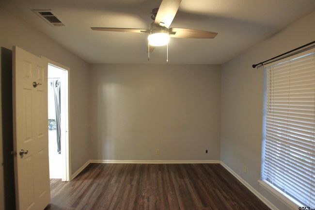 305 Lakeview St, House other with 3 bedrooms, 2 bathrooms and null parking in Whitehouse TX | Image 11