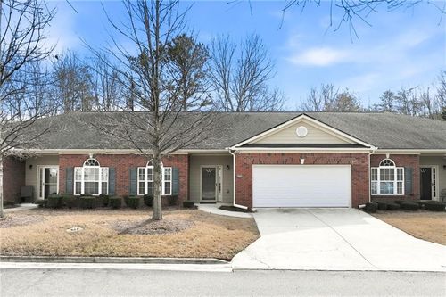 166 Senior Cir, Gainesville, GA, 30501-1480 | Card Image