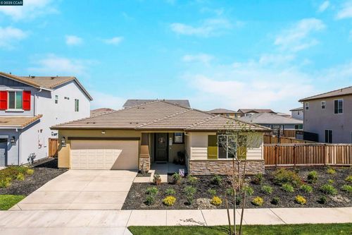 10024 Baltisan Ln, Stockton, CA, 95219-7022 | Card Image